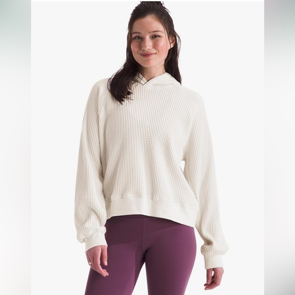 The North Face Women's Chabot Hoodie | Rib Knit Cuffs & Hem, Raglan Sleeves